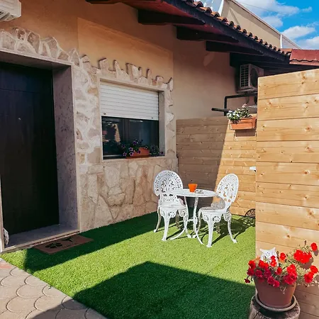 Il Rifugio Delle Allodole 3* לפוראנו